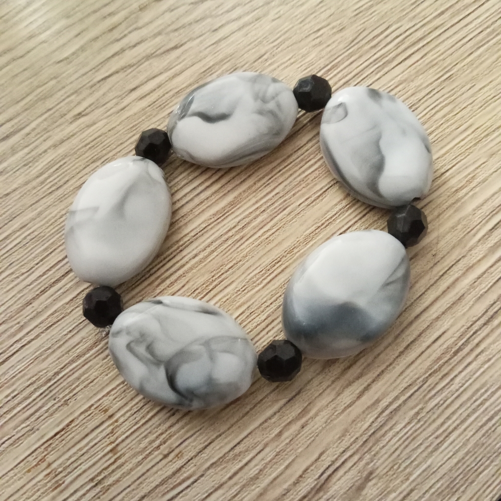hand crafted black crystal marble beaded statement bracelet